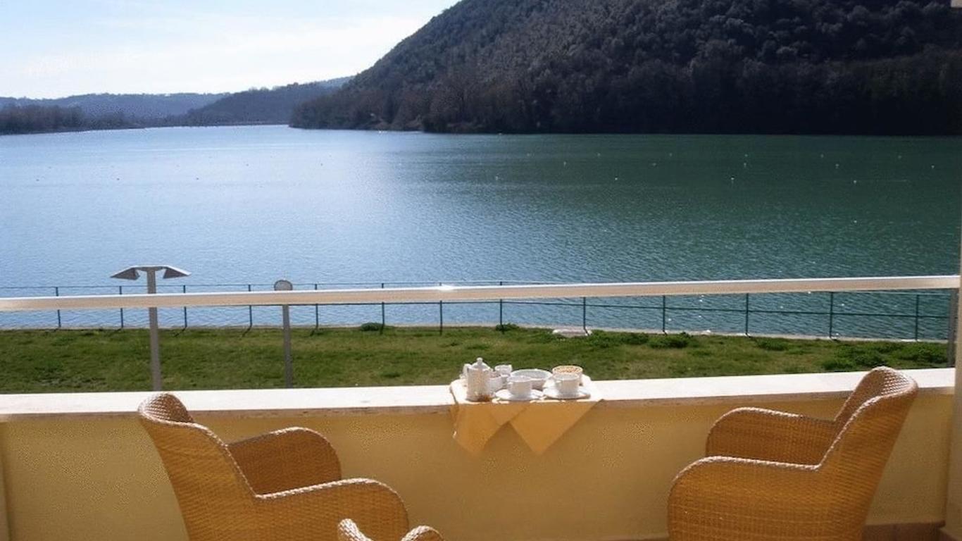 Hotel Miralago