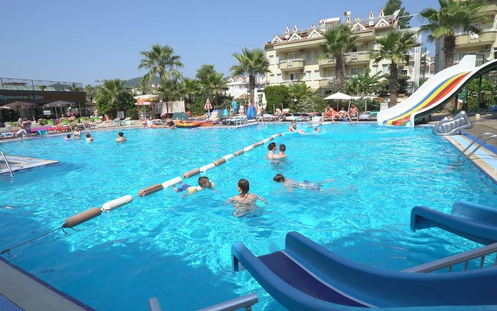 Pool Foto