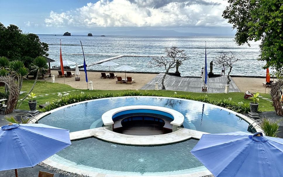 Pool Foto