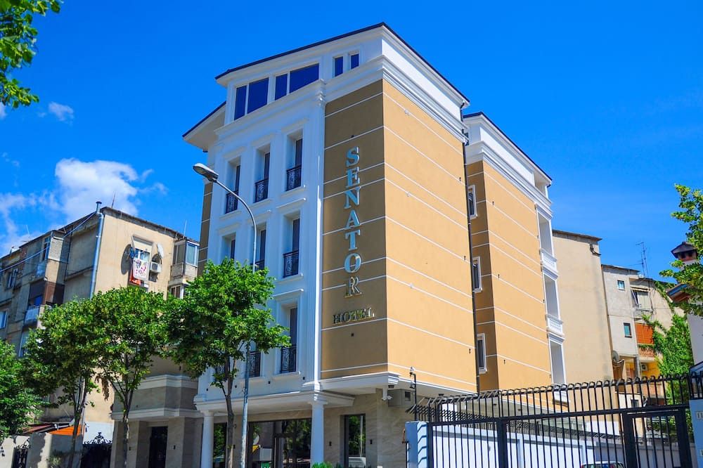 Gebäude