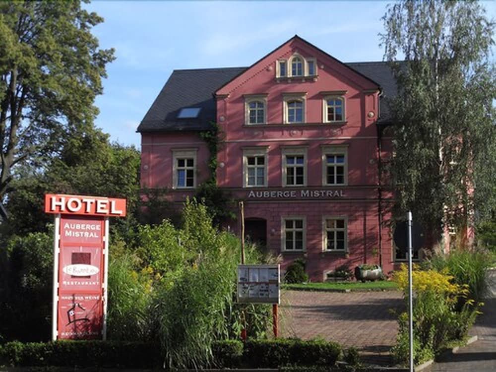 Gebäude