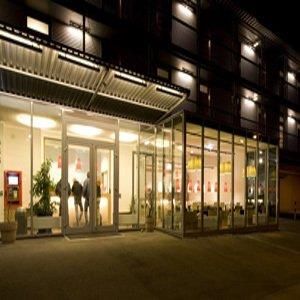 Gebäude