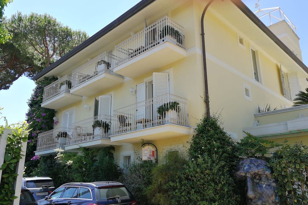 Gebäude