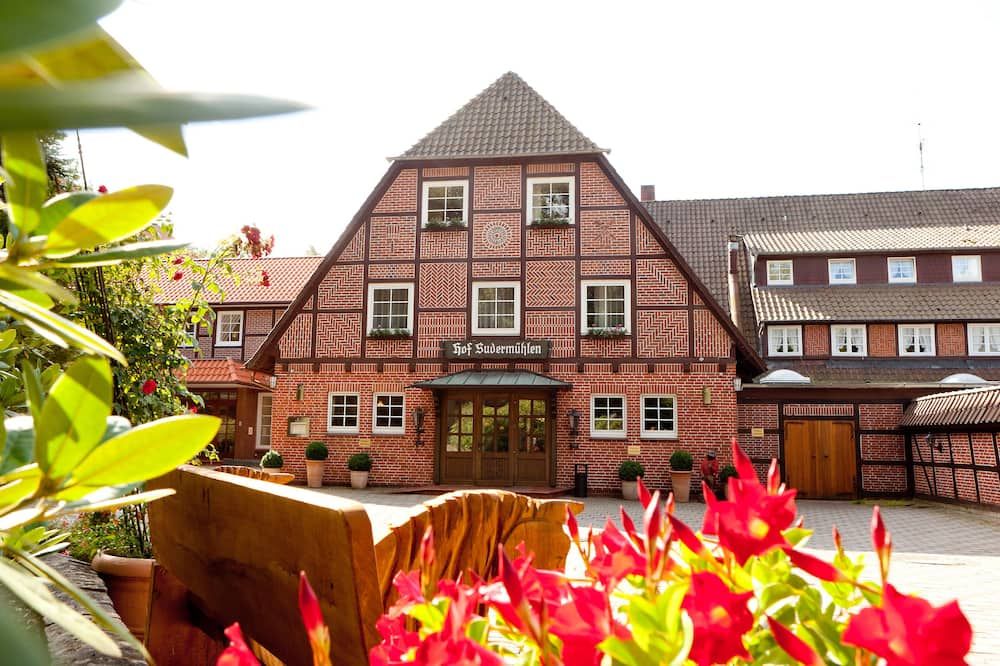 Gebäude
