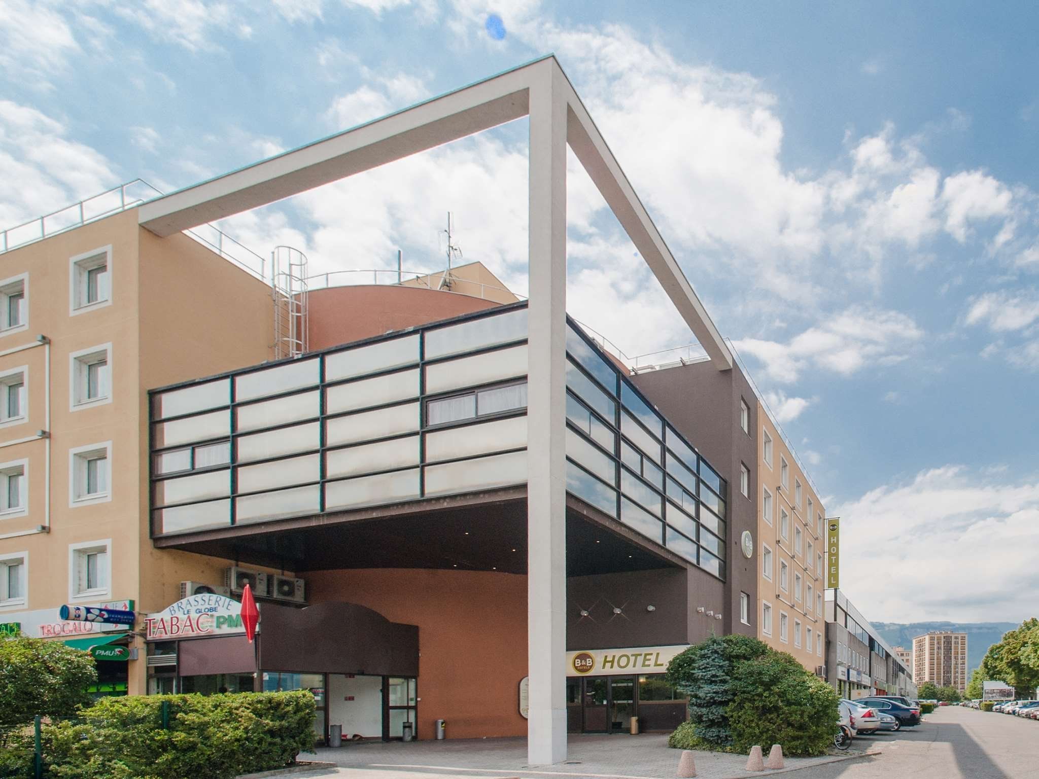 Gebäude