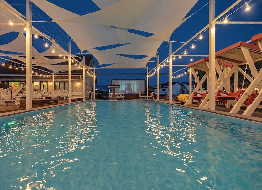 Pool Foto