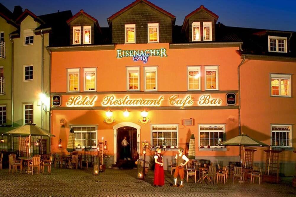 Gebäude