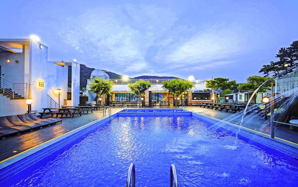 Pool Foto