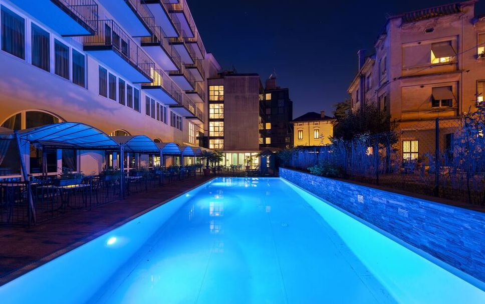 Pool Foto
