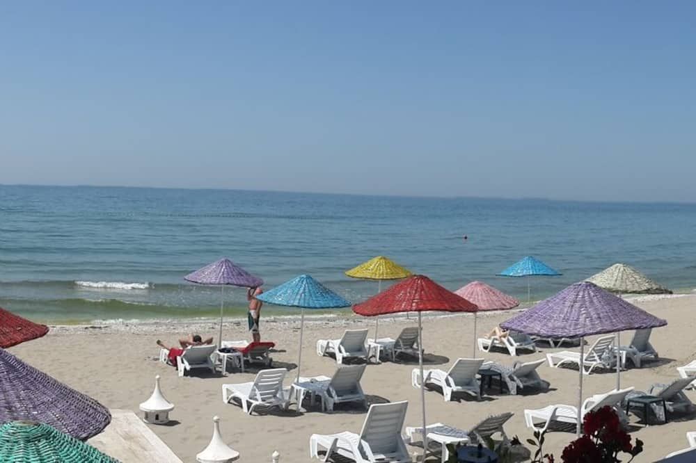 Strand