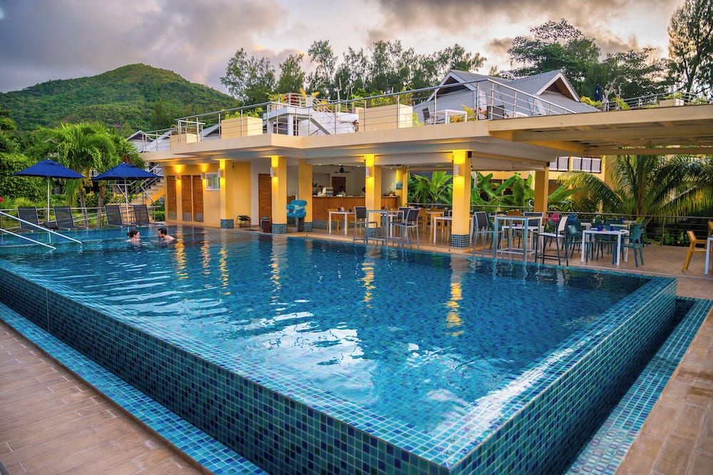 Pool Foto