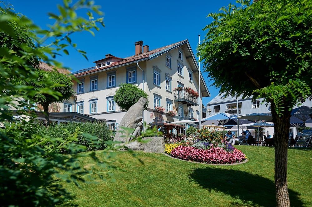 Gebäude