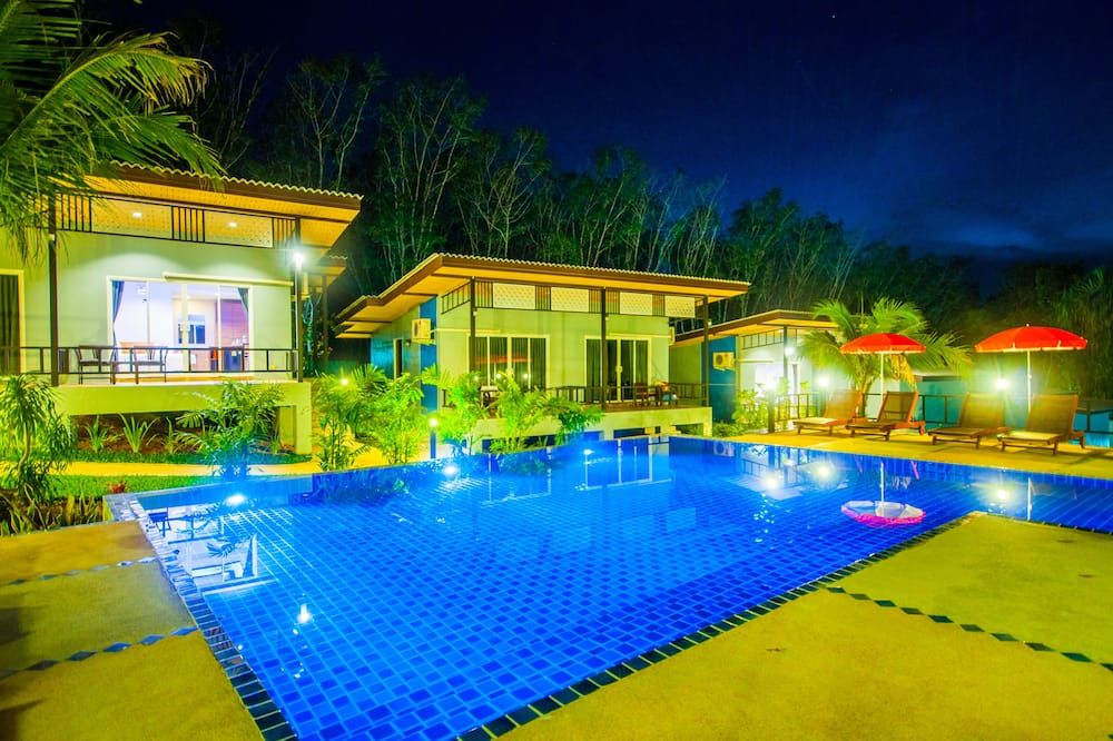 Pool Foto