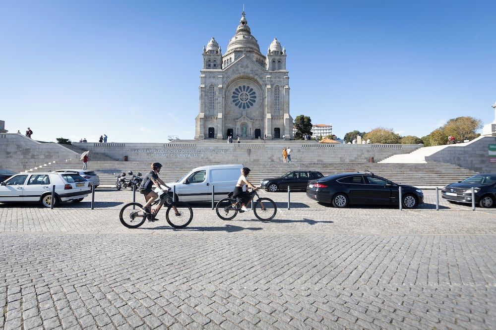 Sonstige