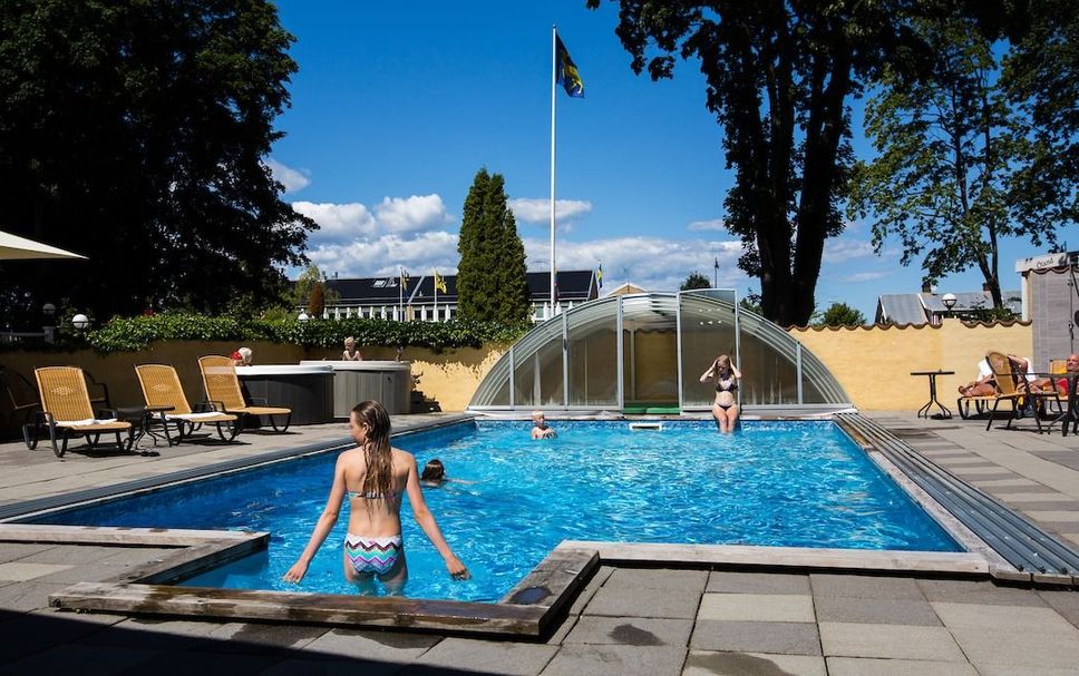 Pool Foto