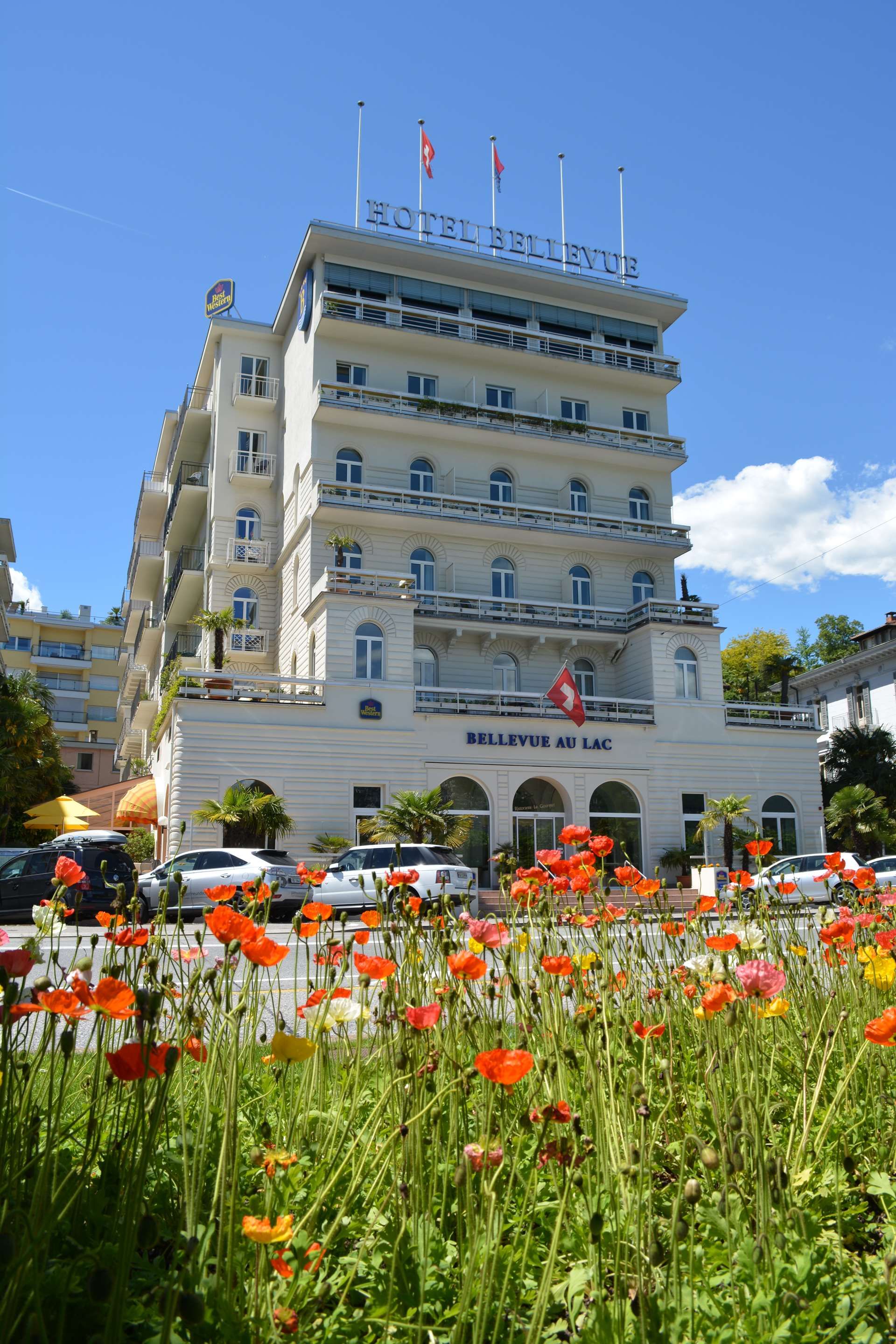 Gebäude