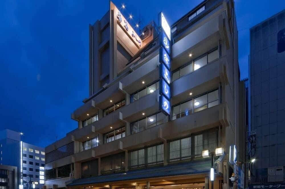 Gebäude
