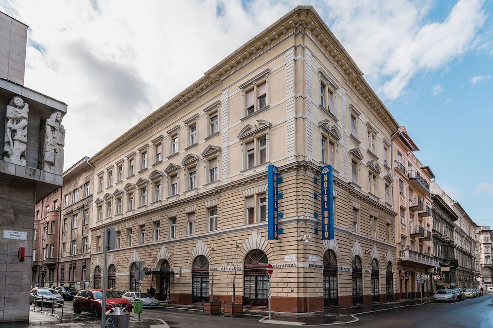 Gebäude
