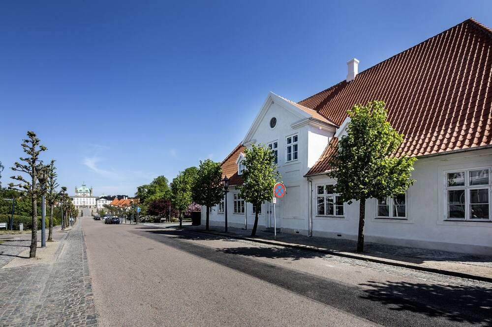 Gebäude