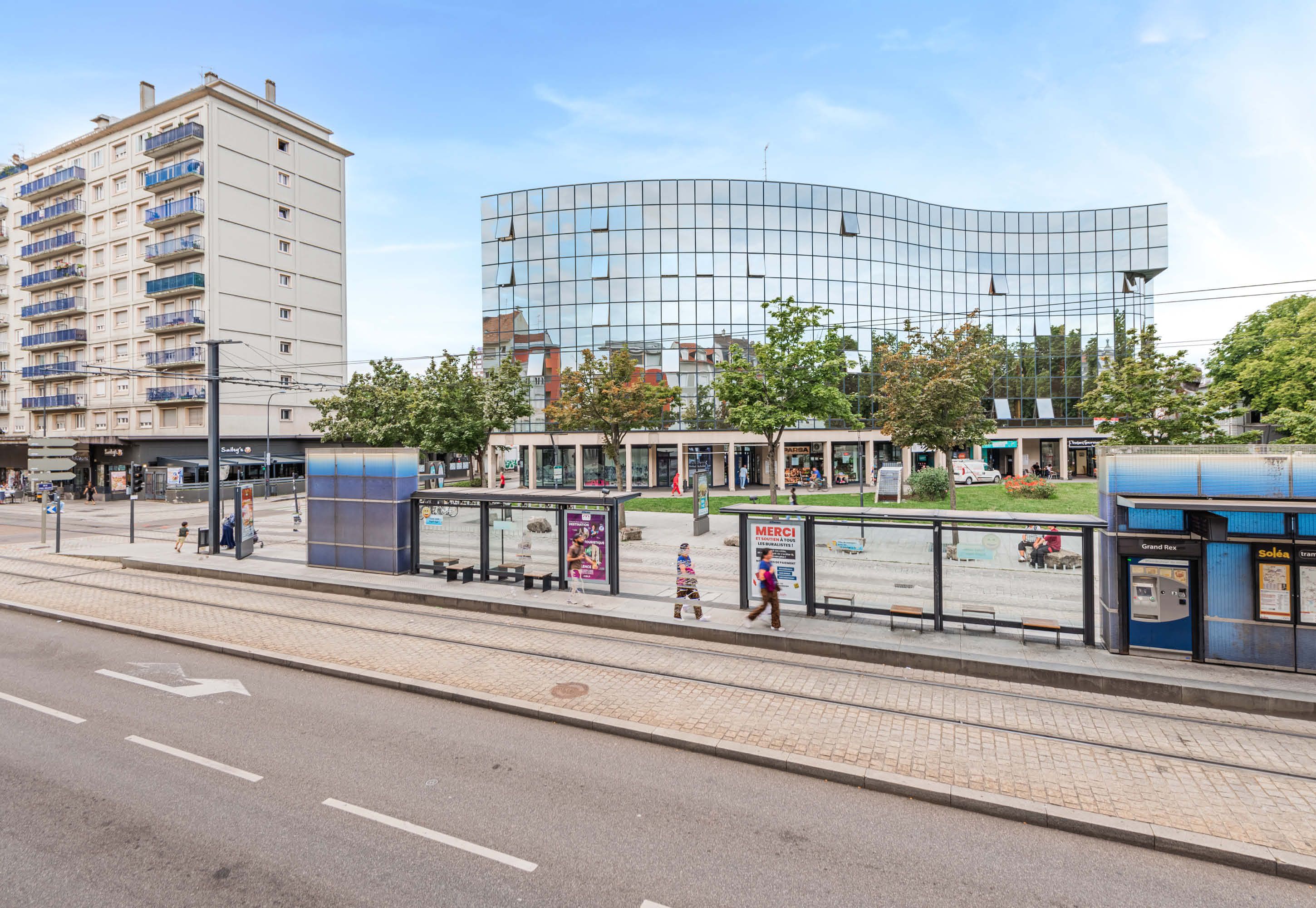 Gebäude