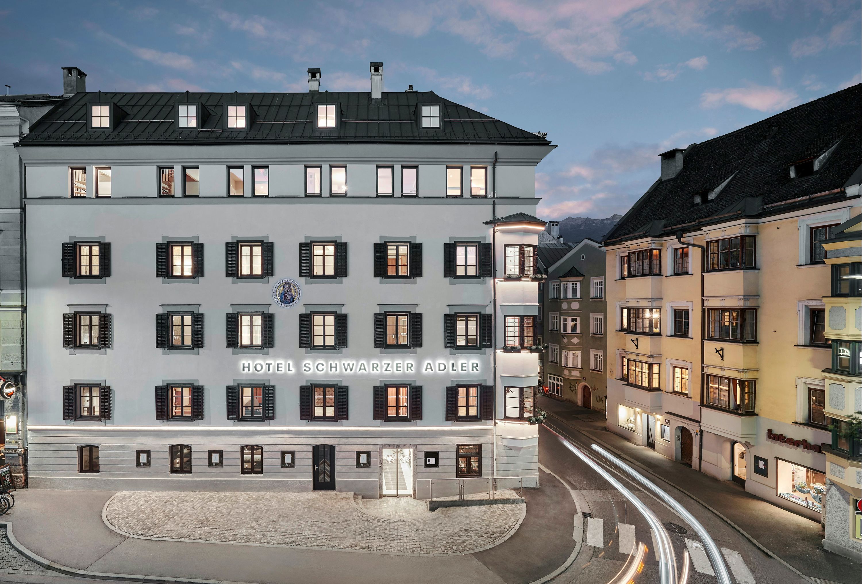 Gebäude