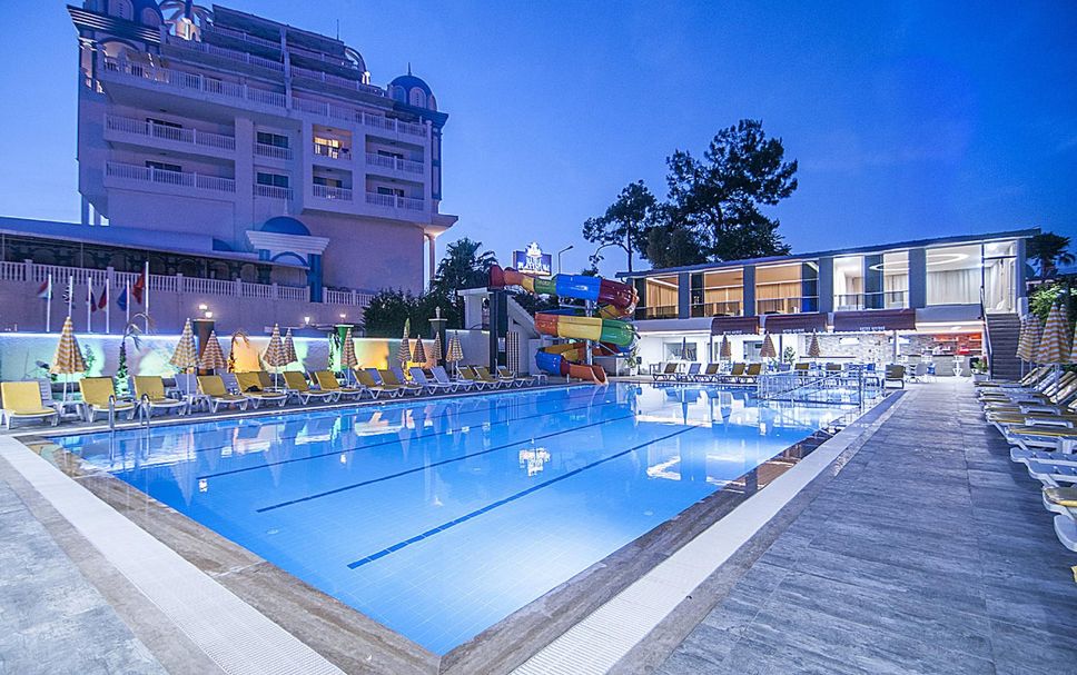 Pool Foto