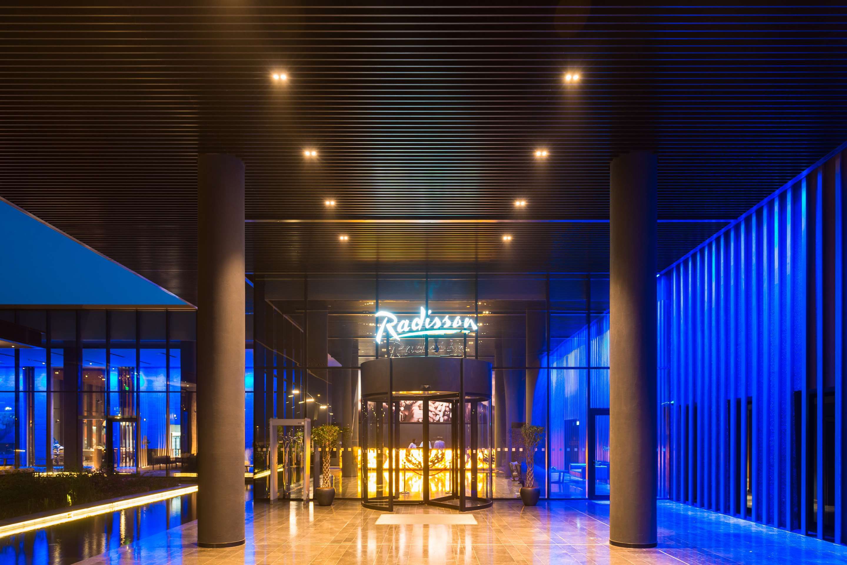 Gebäude