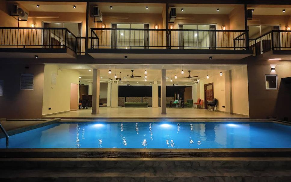 Pool Foto