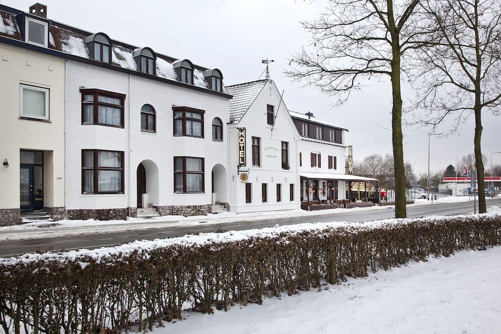 Gebäude