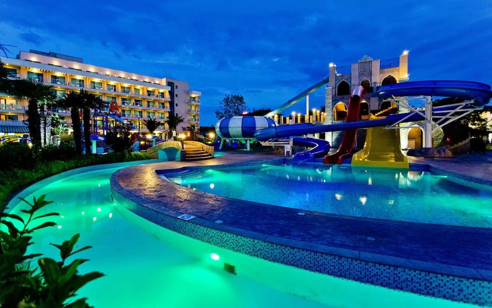 Pool Foto