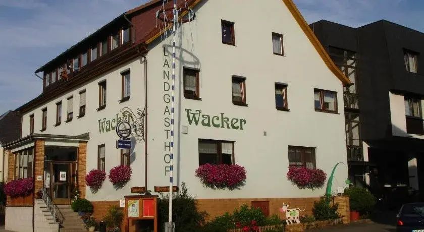 Gebäude