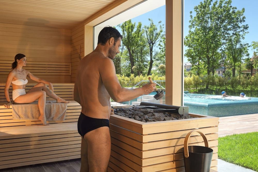 Sonstige