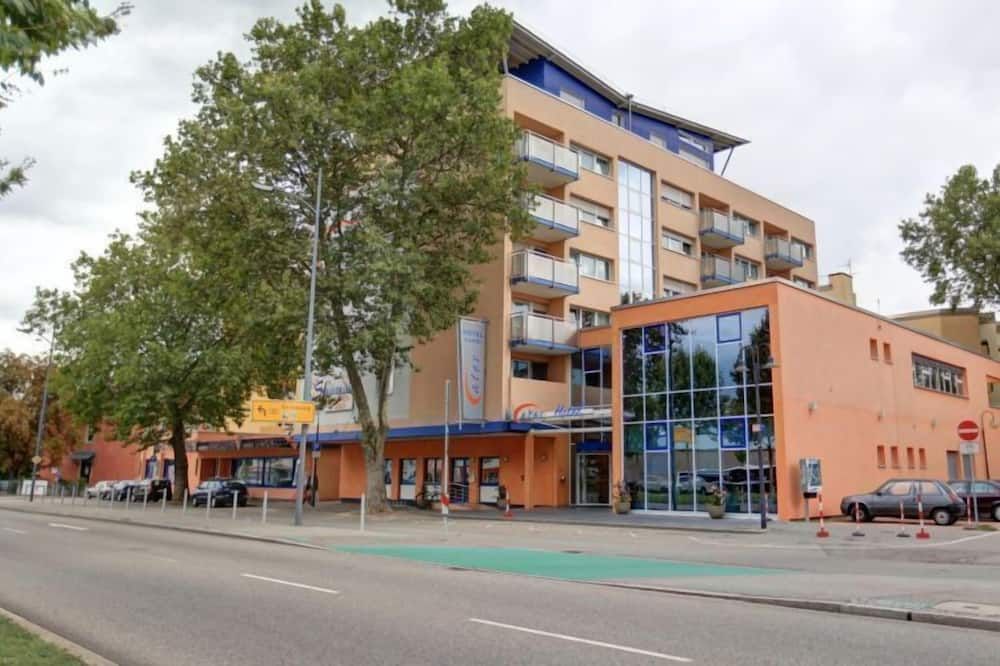 Gebäude