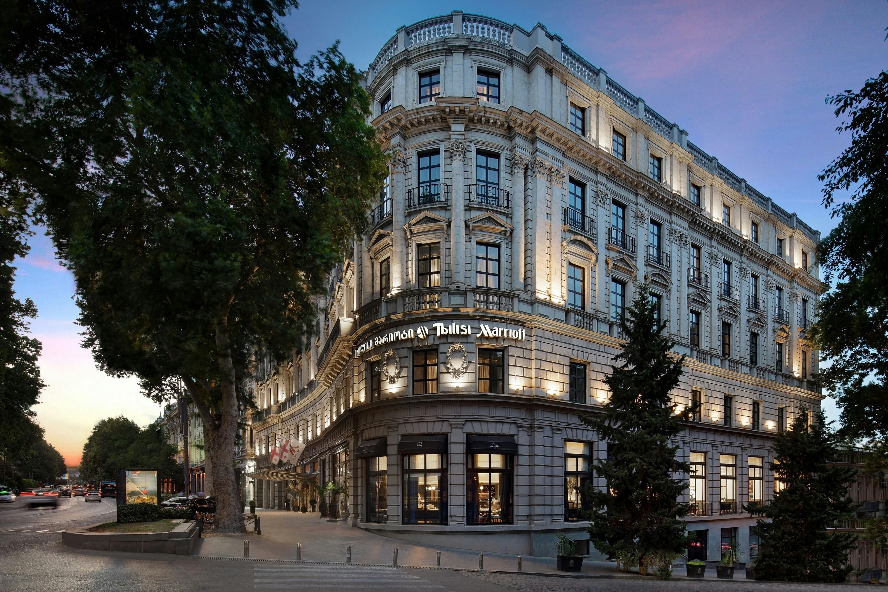 Gebäude