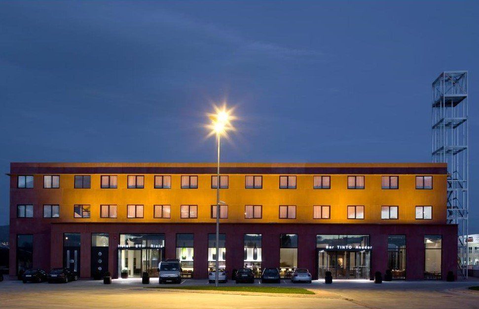 Gebäude