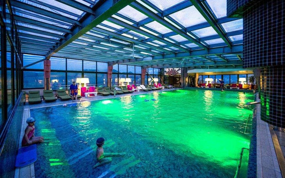 Pool Foto