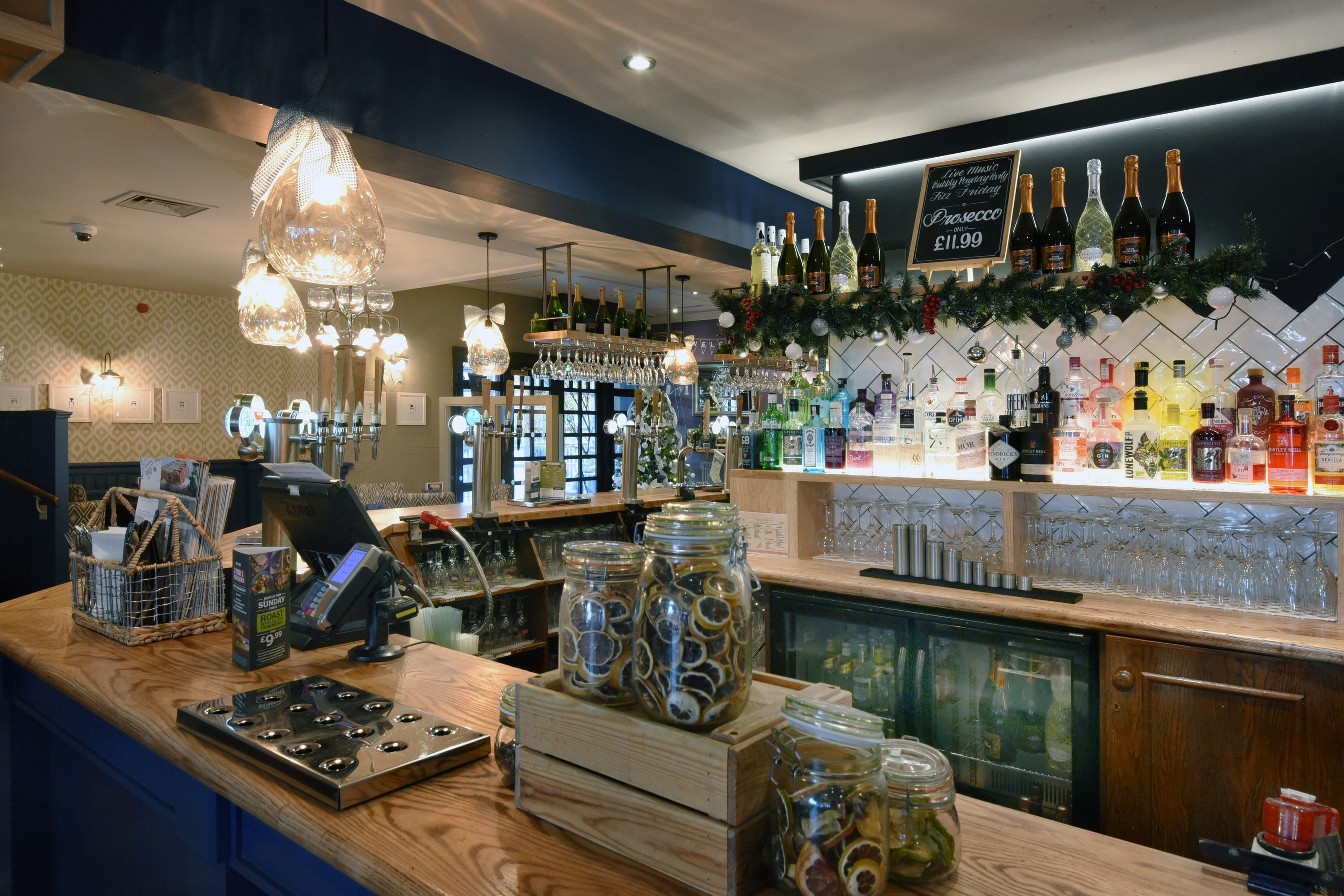 Bar