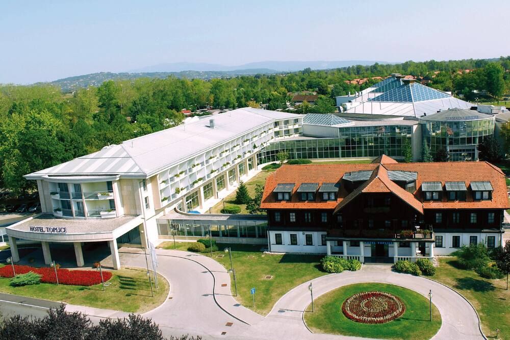 Gebäude