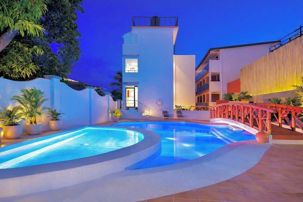Pool Foto