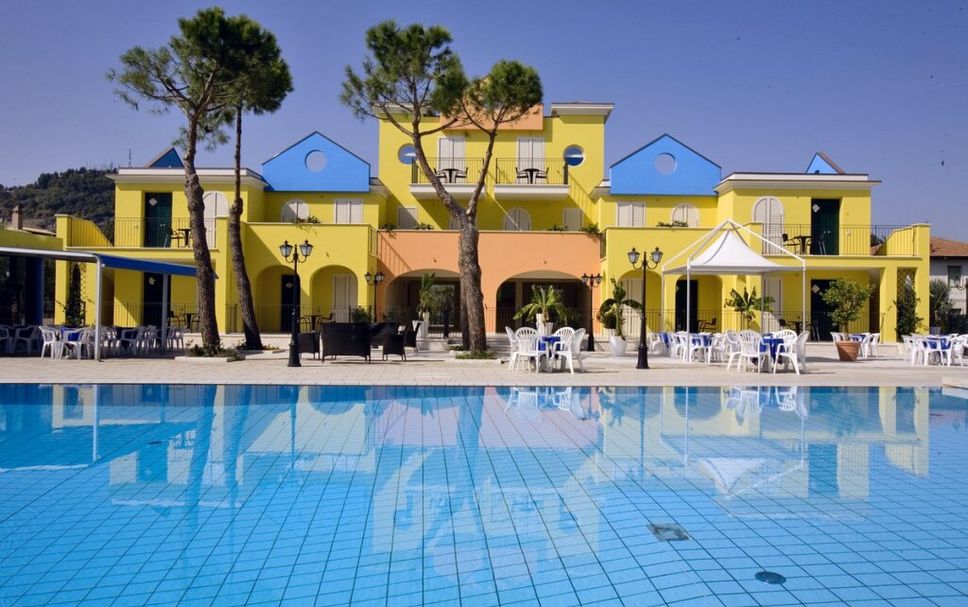 Pool Foto