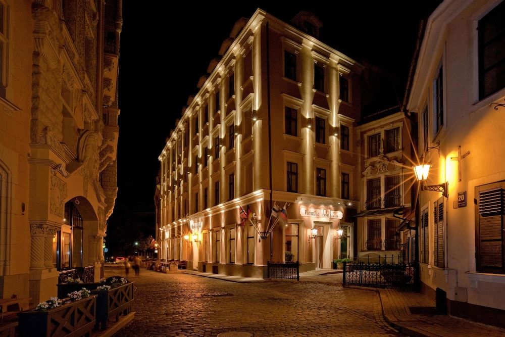 Gebäude