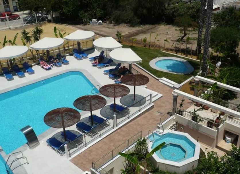 Pool Foto
