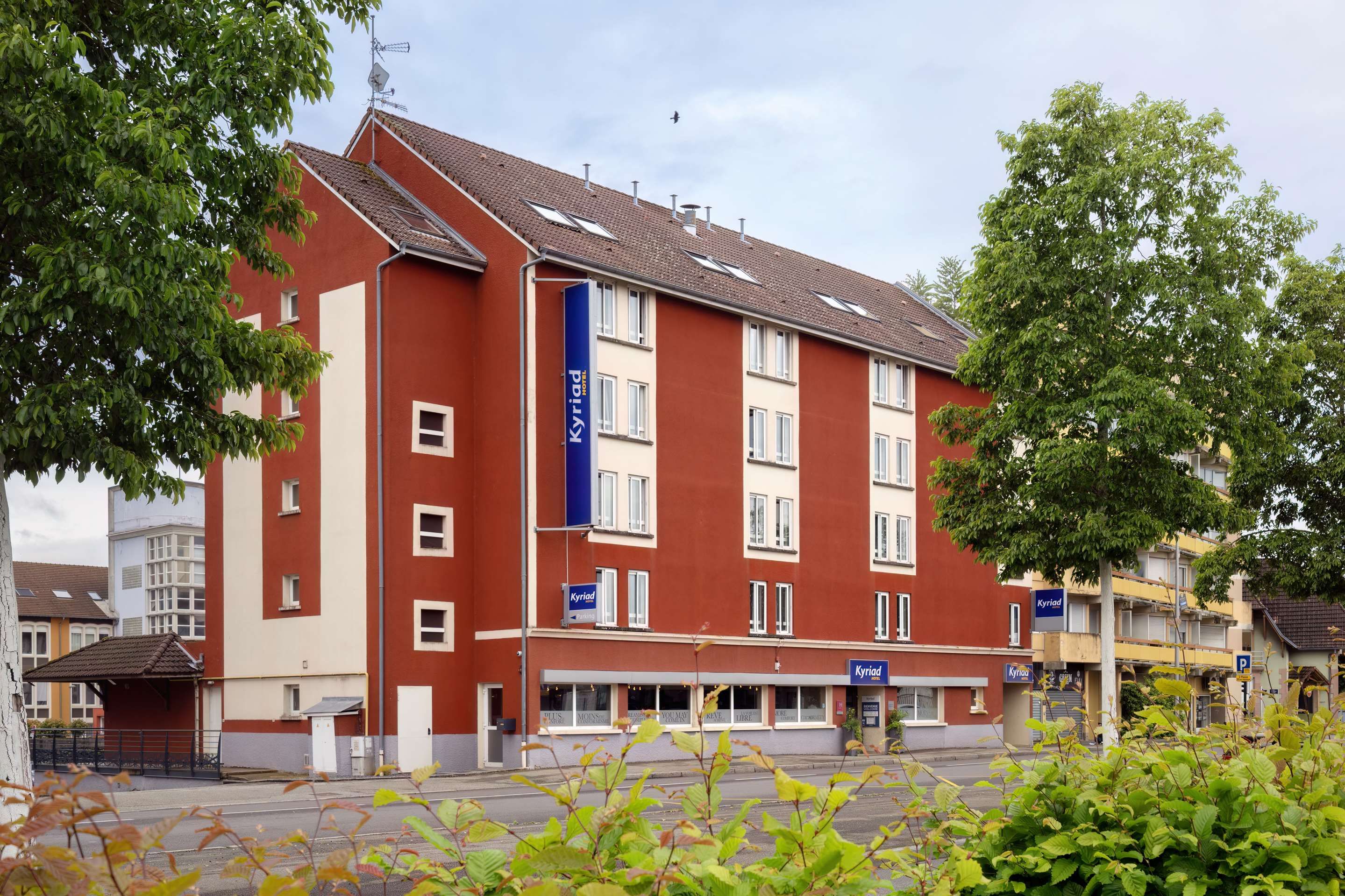Gebäude
