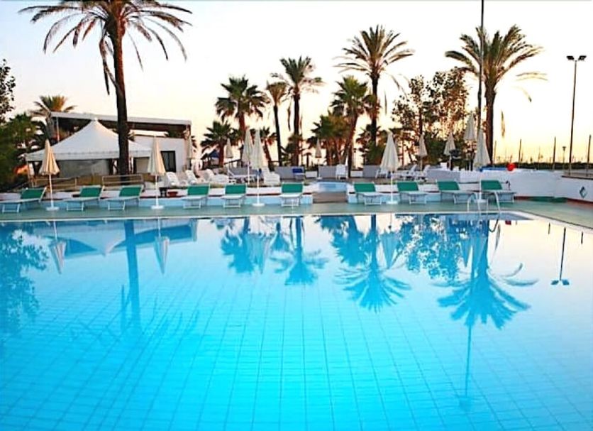Pool Foto