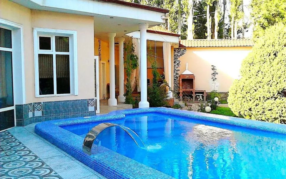 Pool Foto