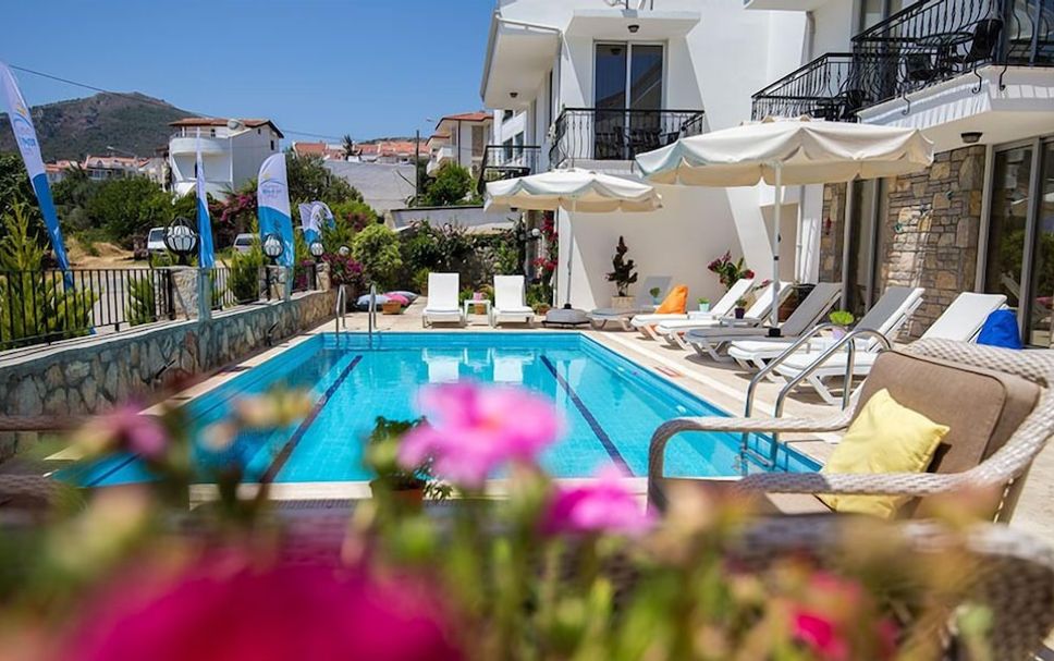 Pool Foto
