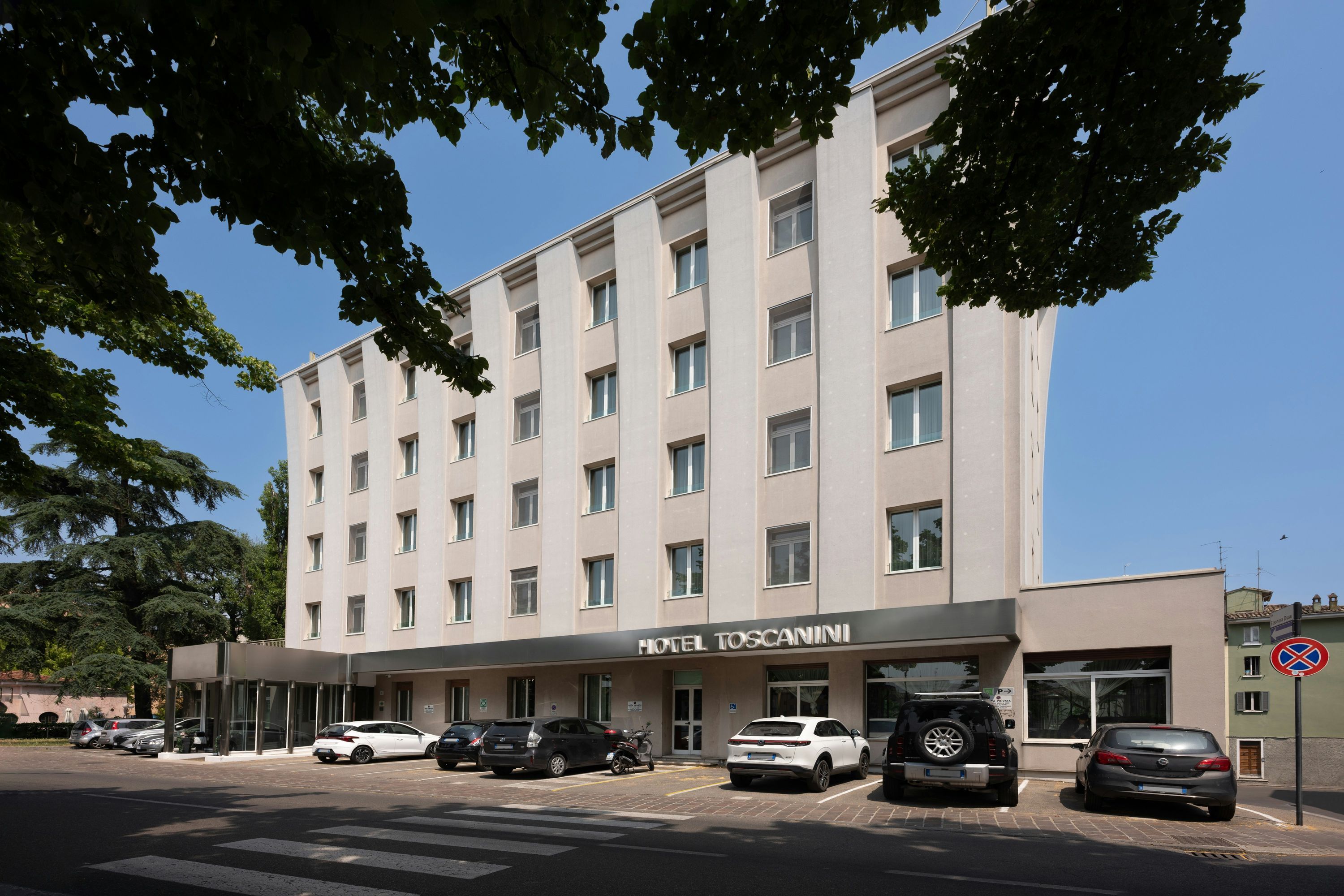 Gebäude