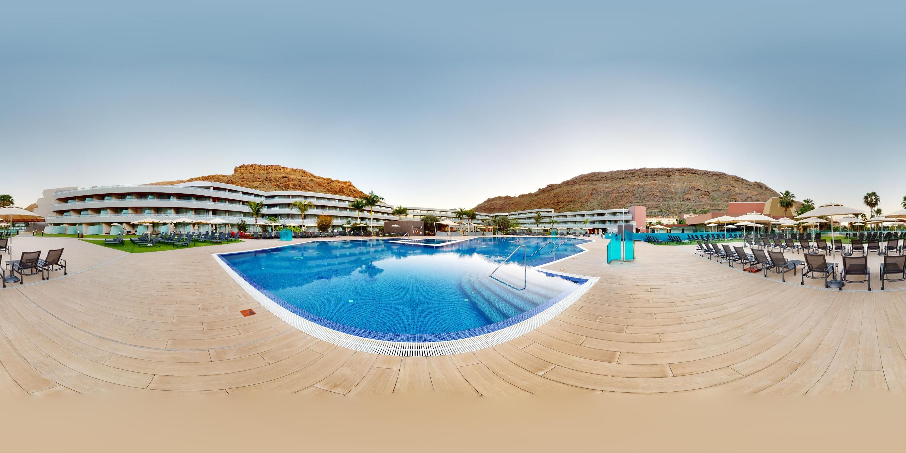 Pool Foto
