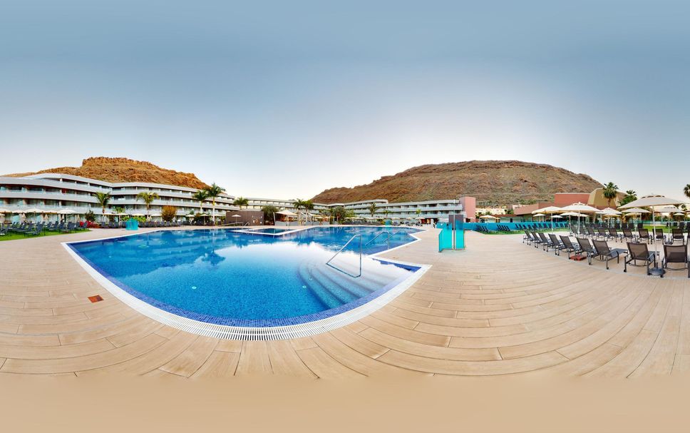 Pool Foto