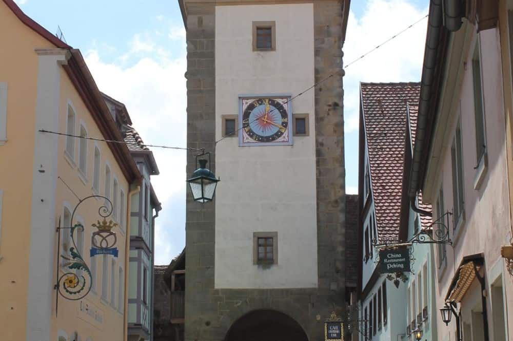Sonstige